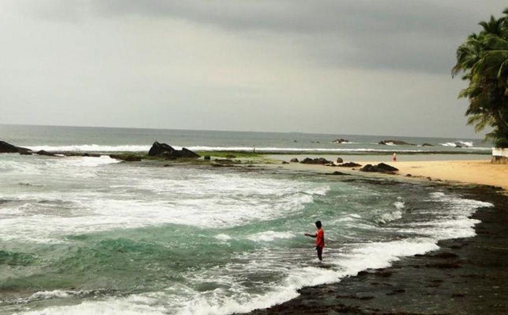 Kixi Beach Unawatuna Exterior photo
